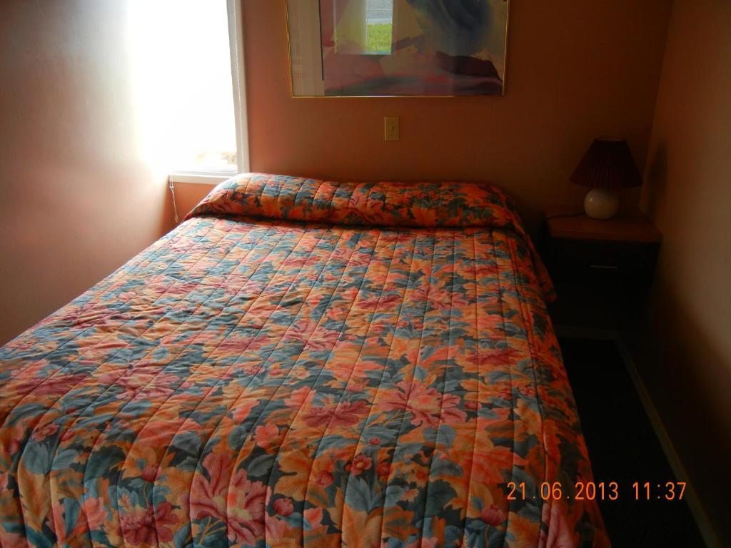 Holiday House Motel Penticton Phòng bức ảnh