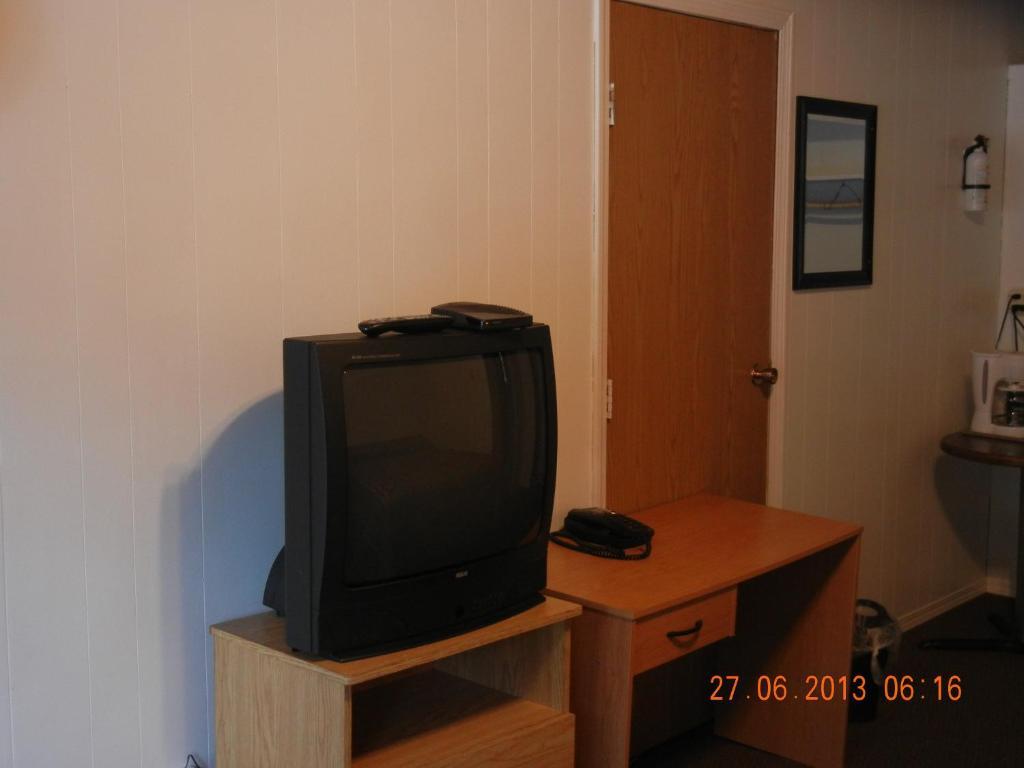 Holiday House Motel Penticton Phòng bức ảnh